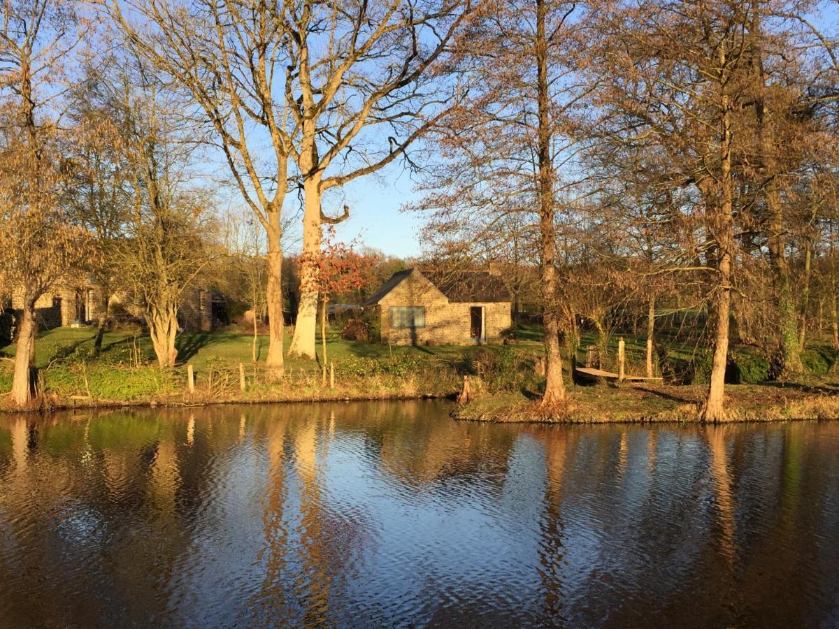 Au Pont Ricoul Bed & Breakfast Saint-Pierre-de-Plesguen Bagian luar foto