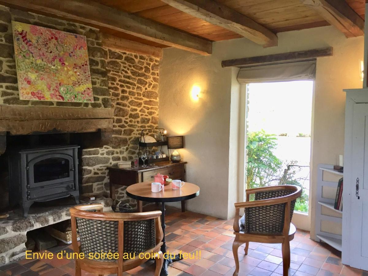Au Pont Ricoul Bed & Breakfast Saint-Pierre-de-Plesguen Bagian luar foto