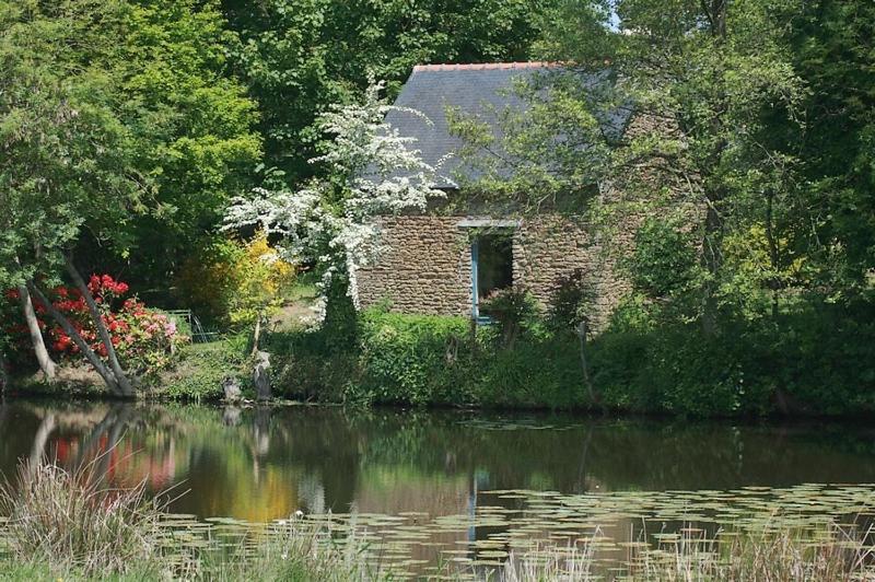 Au Pont Ricoul Bed & Breakfast Saint-Pierre-de-Plesguen Bagian luar foto