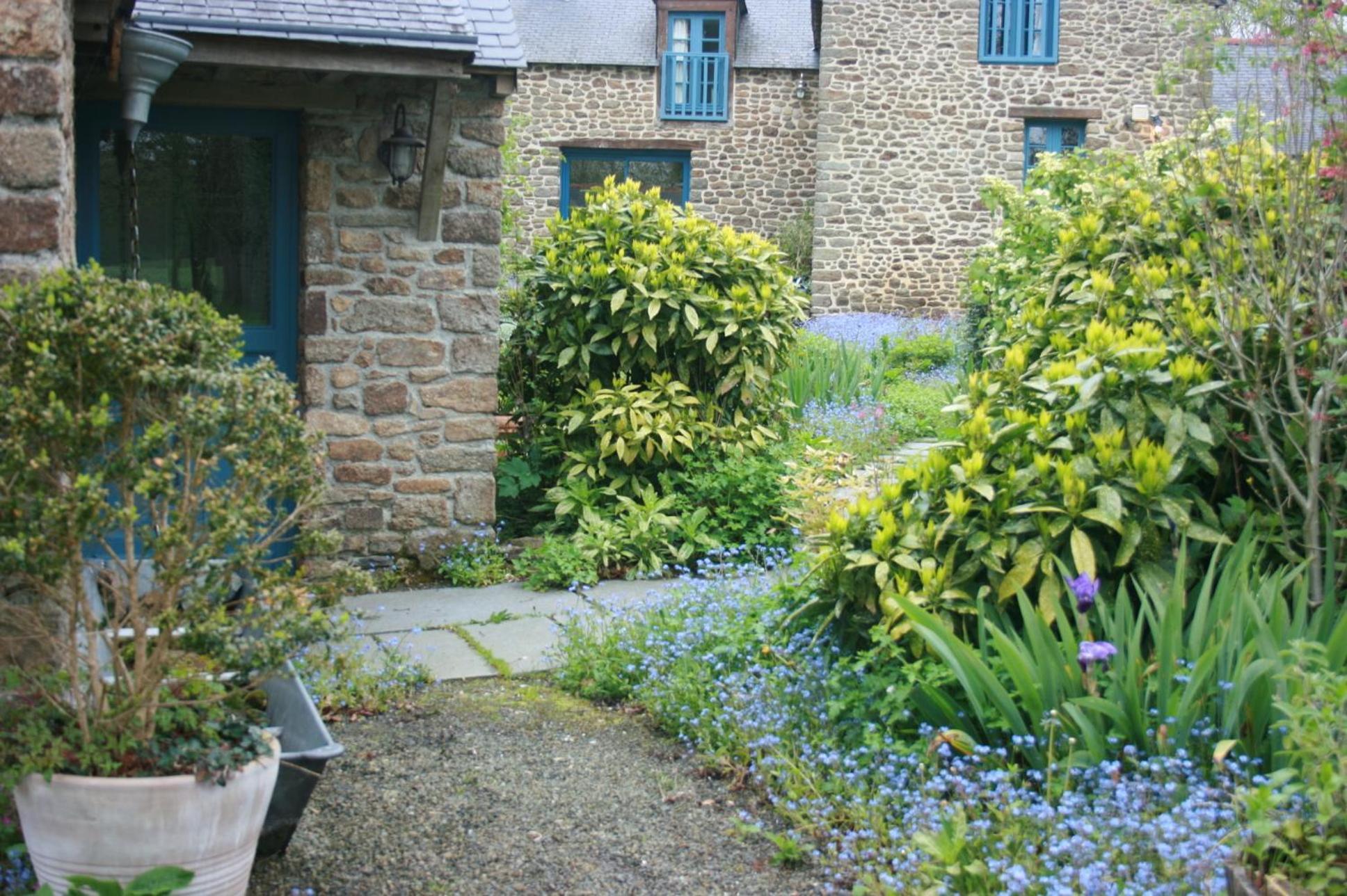 Au Pont Ricoul Bed & Breakfast Saint-Pierre-de-Plesguen Bagian luar foto