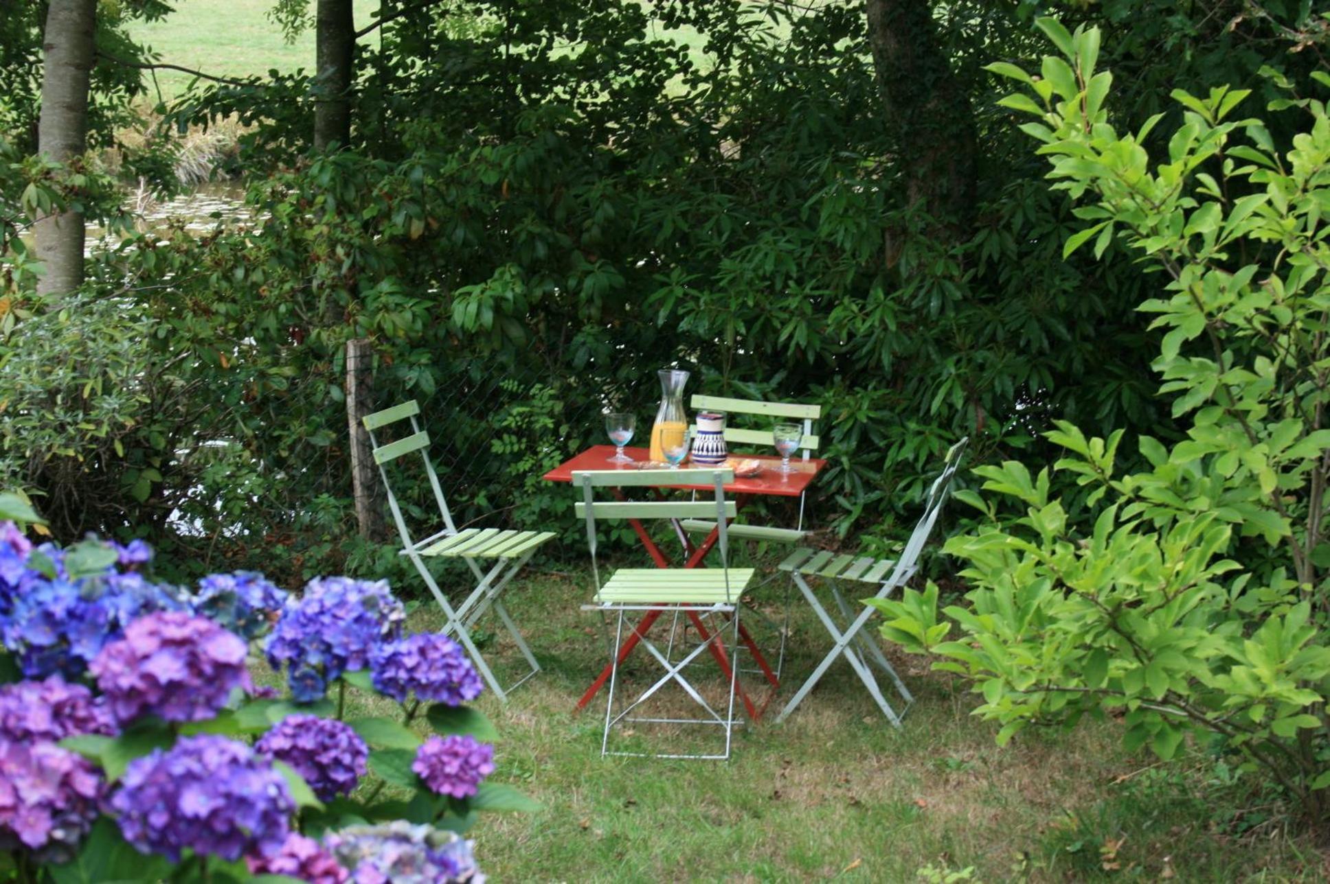 Au Pont Ricoul Bed & Breakfast Saint-Pierre-de-Plesguen Bagian luar foto