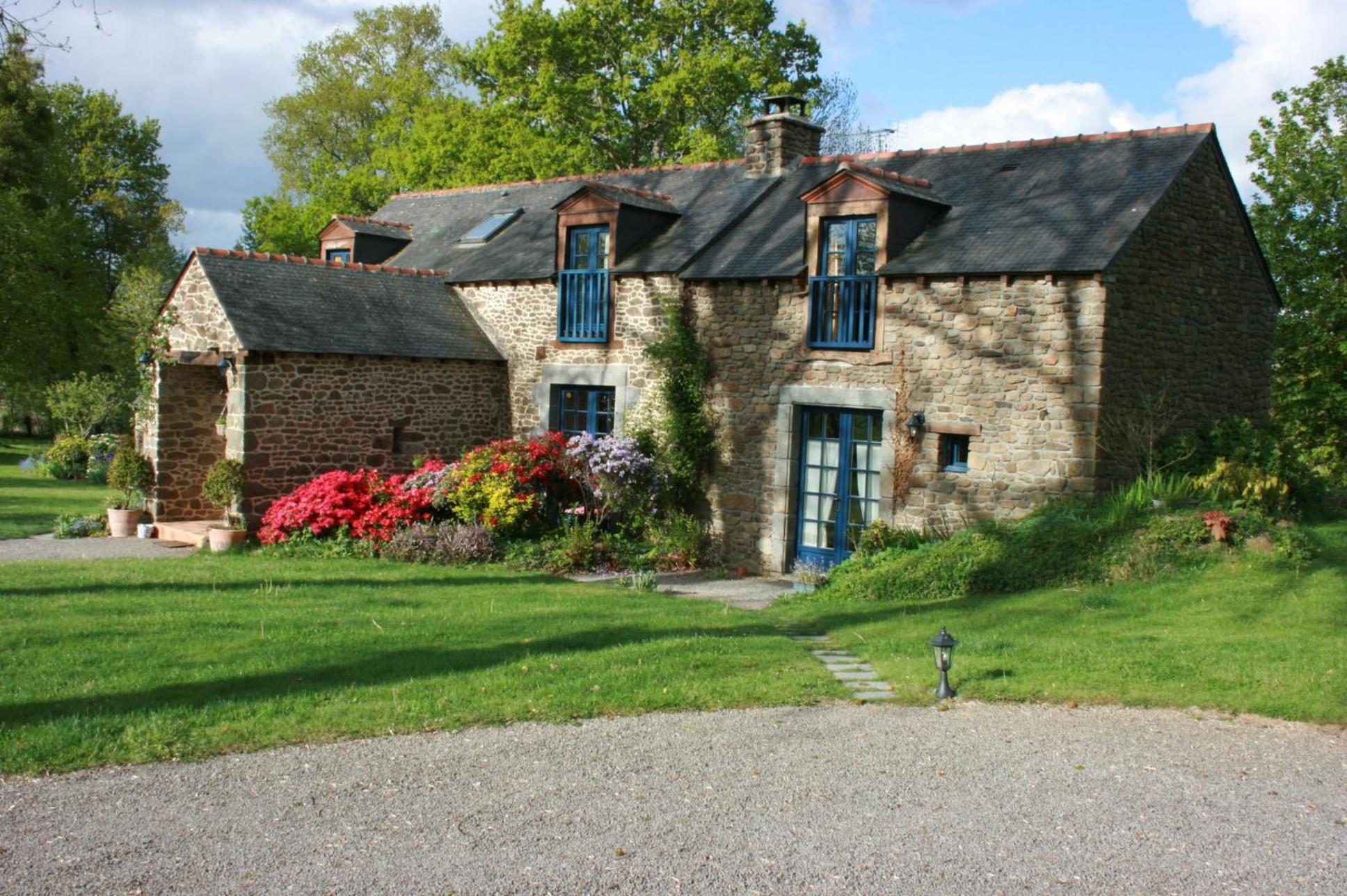Au Pont Ricoul Bed & Breakfast Saint-Pierre-de-Plesguen Bagian luar foto