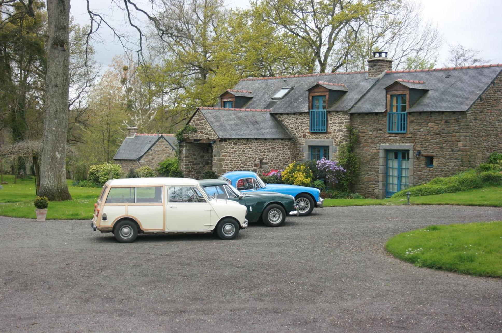Au Pont Ricoul Bed & Breakfast Saint-Pierre-de-Plesguen Bagian luar foto