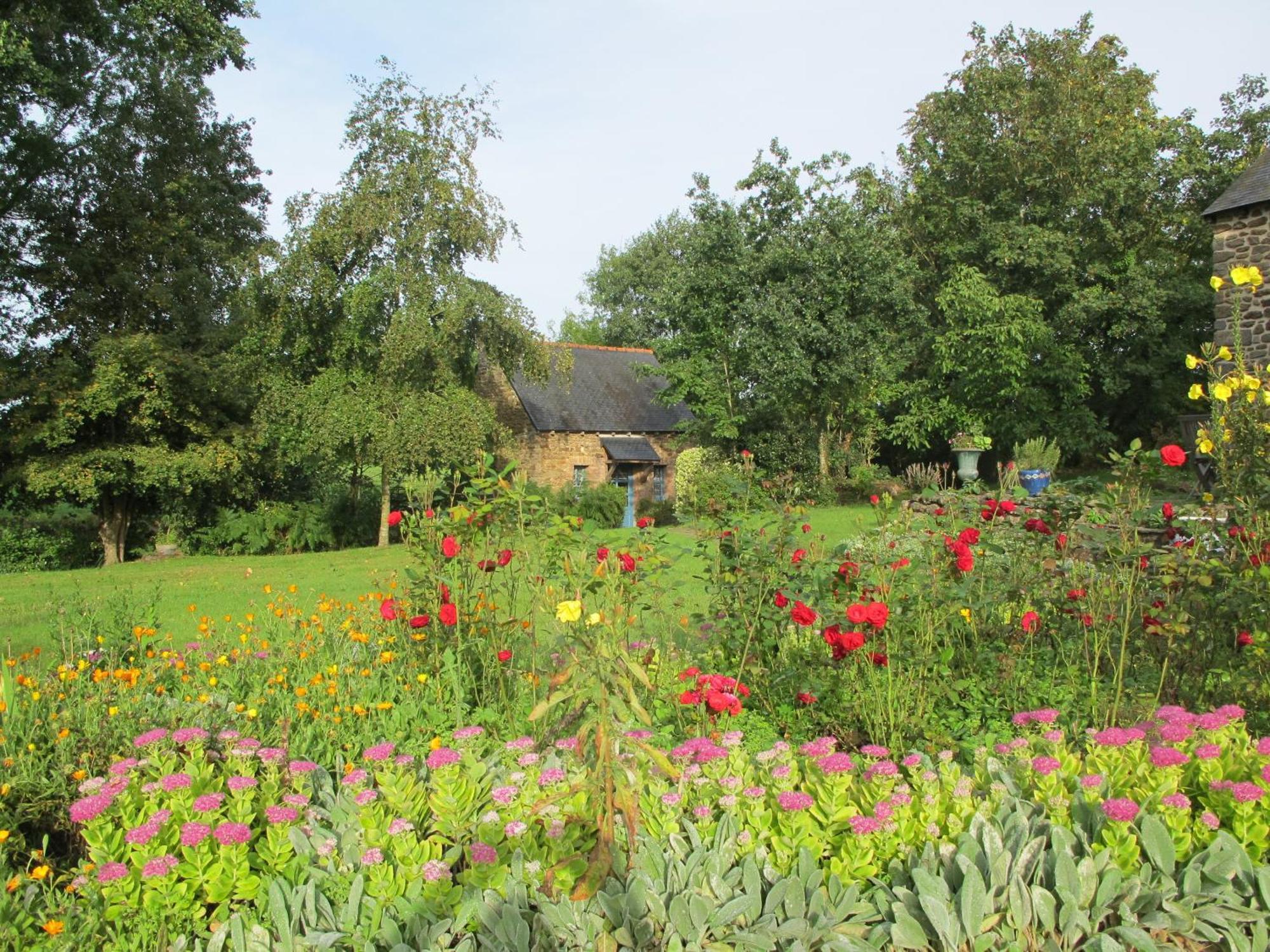 Au Pont Ricoul Bed & Breakfast Saint-Pierre-de-Plesguen Bagian luar foto